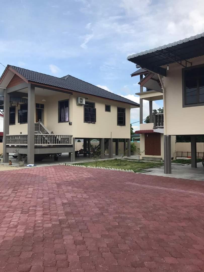 Holiday home Teratak Tok Wan 1 And 2 Kota Bharu