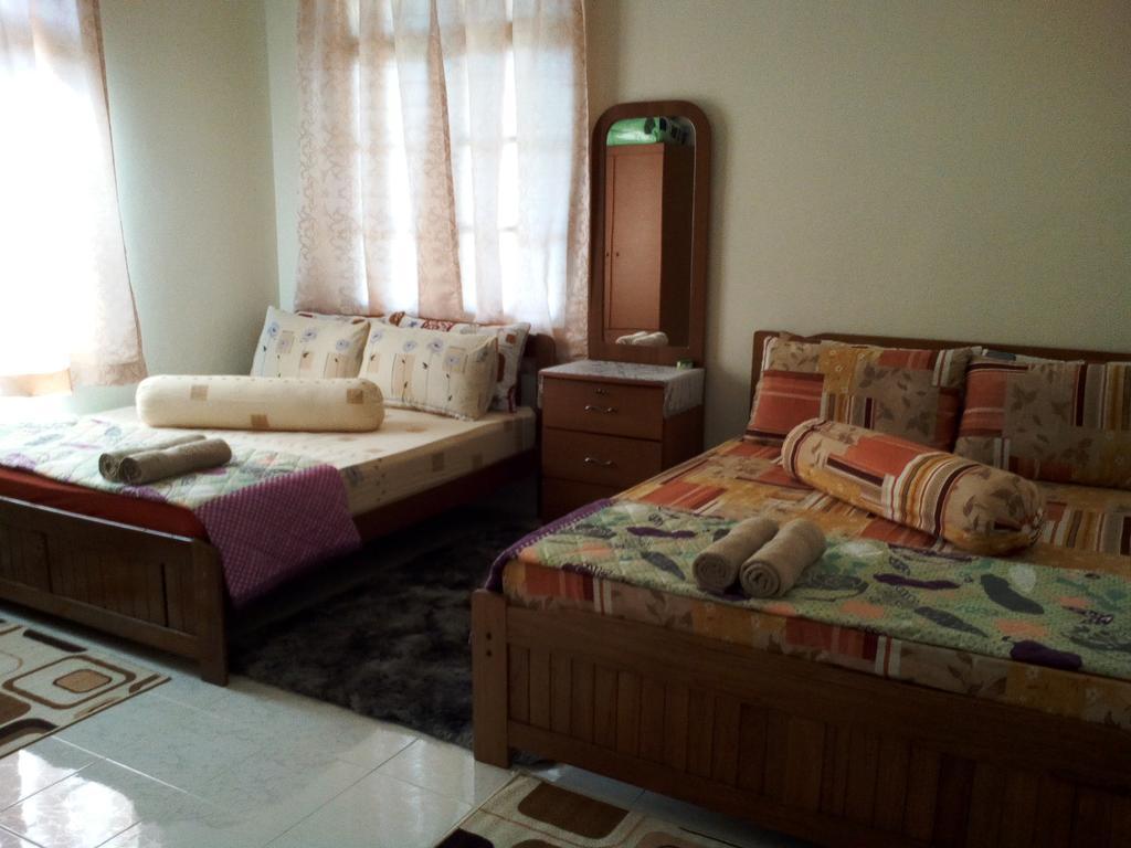 Teratak Tok Wan 1 And 2 Holiday home *