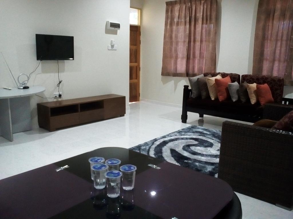Holiday home Teratak Tok Wan 1 And 2 *